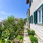 Mate * Τρογκίρ