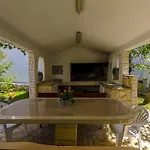 Mate * Τρογκίρ