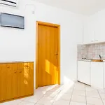 Διαμέρισμα Mate Τρογκίρ