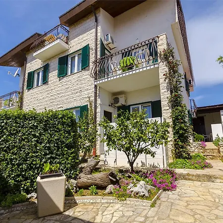 Mate Apartment Trogir