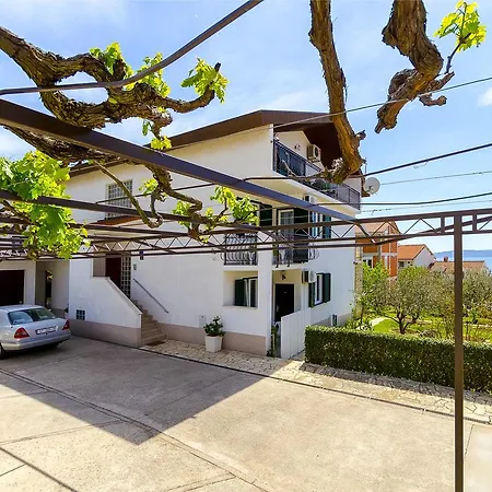 Apartament Mate