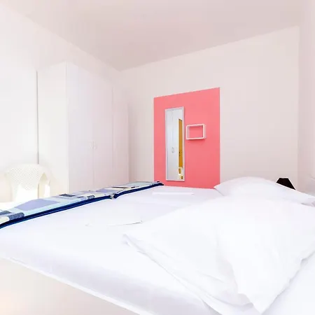 Mate Apartament *