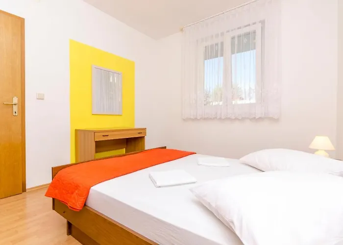 Mate Apartment *