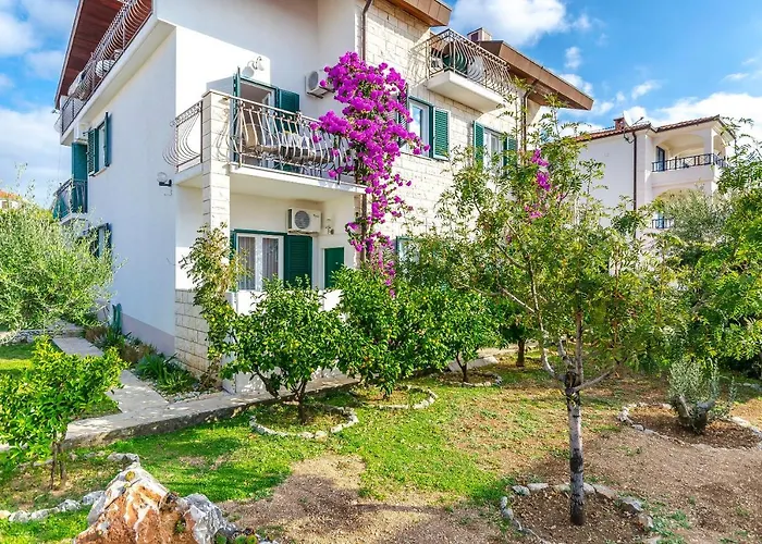 Apartament Mate